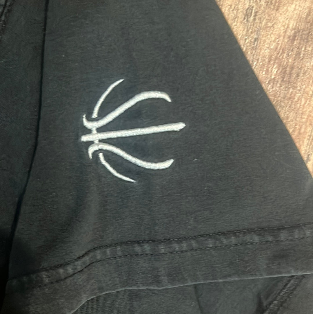 NBA Tshirt - Large - 22.5” x 27”