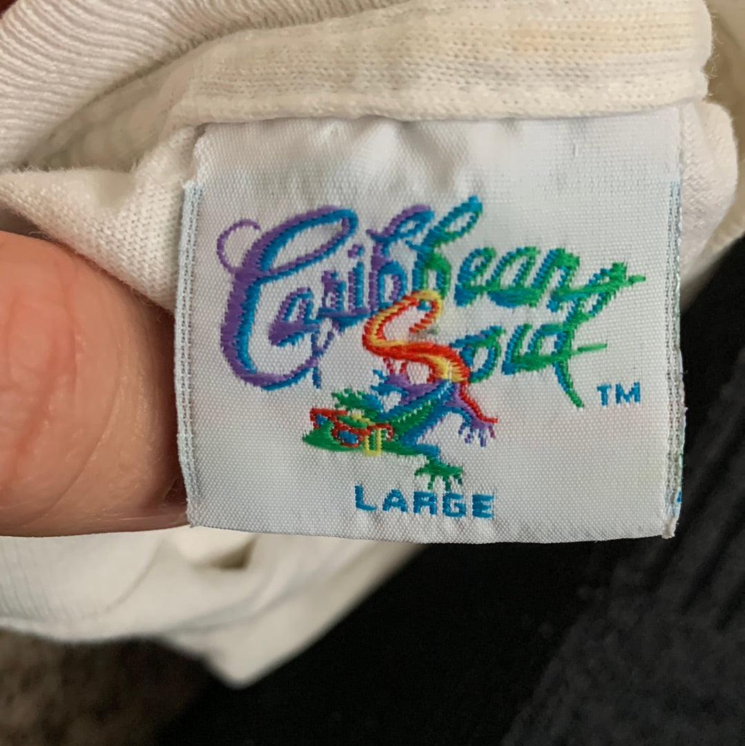 90's Shackin Up Cutoff Tshirt - Medium - 20” x 27”