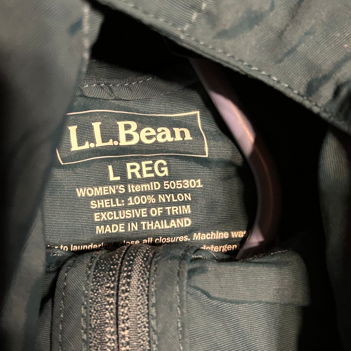 LL Bean Windbreaker Anorak Jacket Rain Coat - XLarge - 24” x 27”