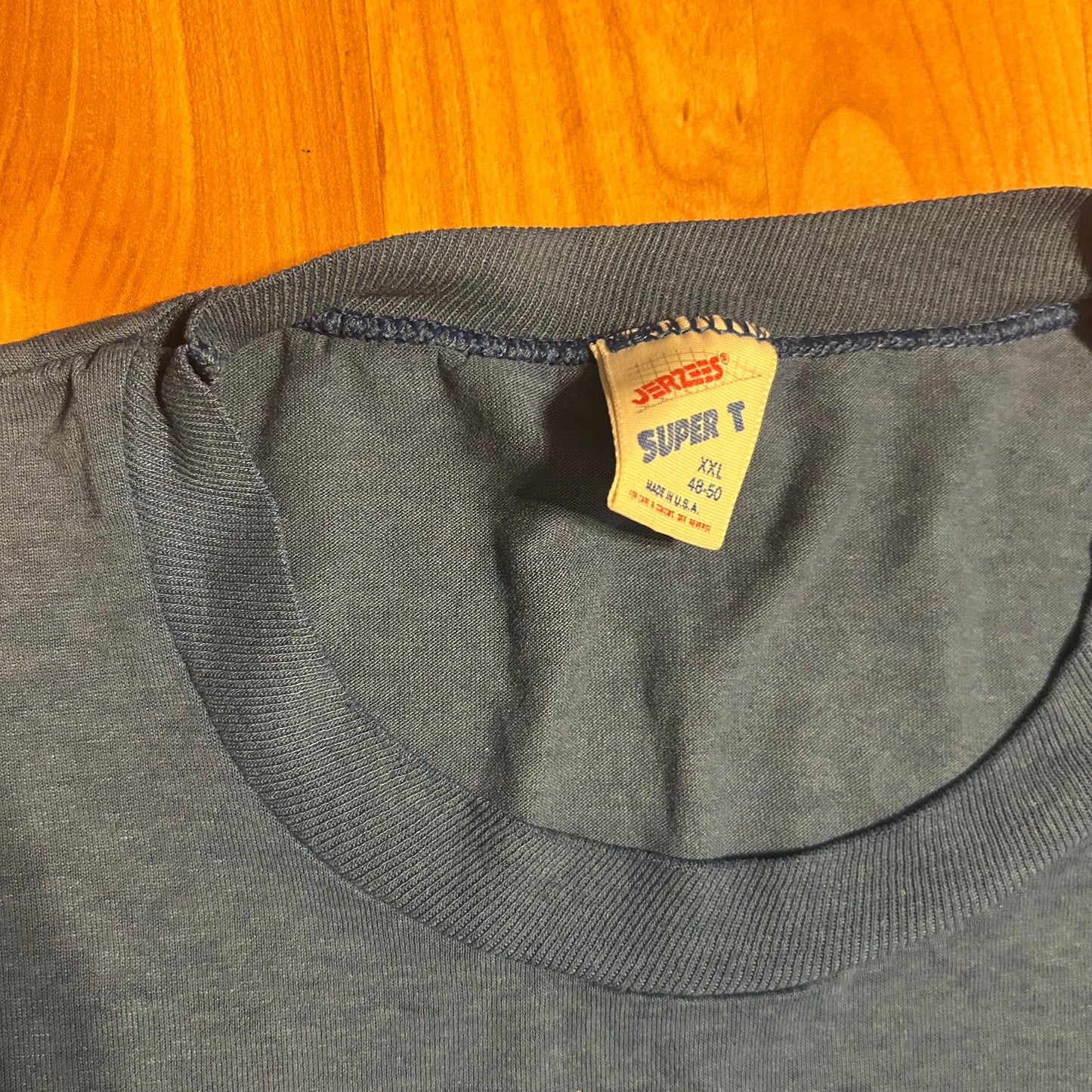 90’s Jerzees Super T Single Stitch Blank Distressed Painter Royal Blue Pocket Tshirt - XLarge - 25” x 29”