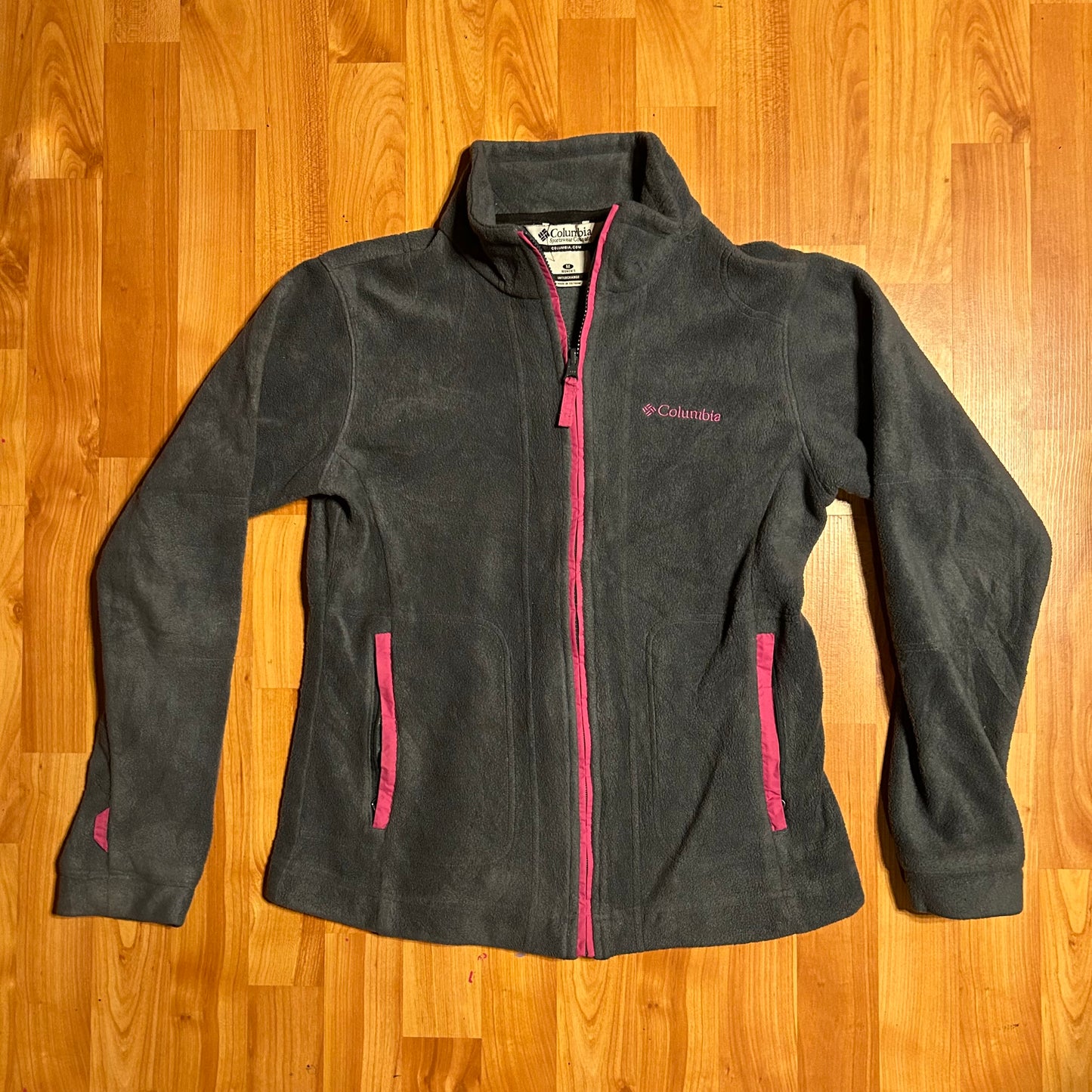 Columbia Fleece Zip Up Jacket - Small - 19” x 22”