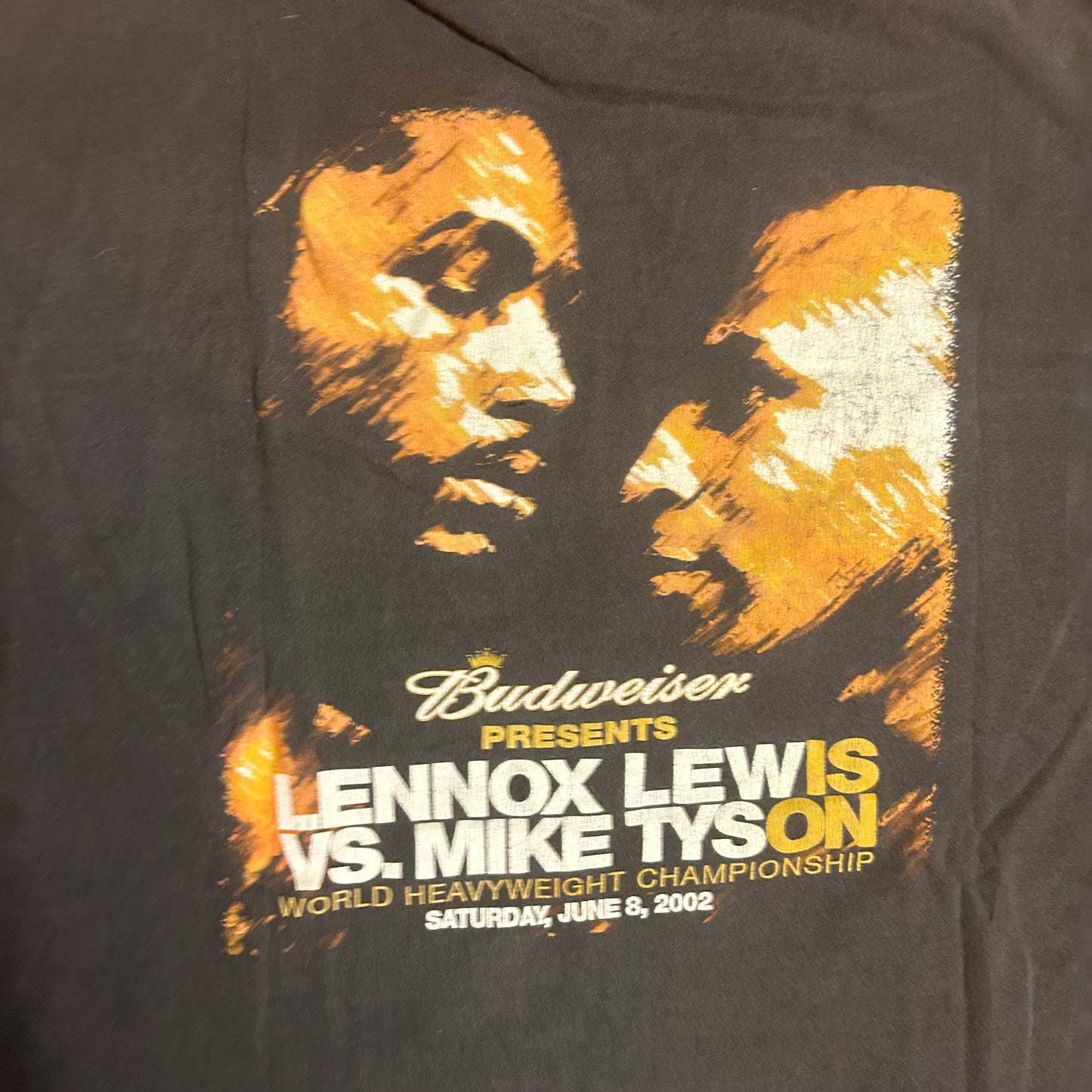 Budweiser Mike Tyson Lennox Lewis 2002 Boxing Tshirt - XLarge - 24” x 31”