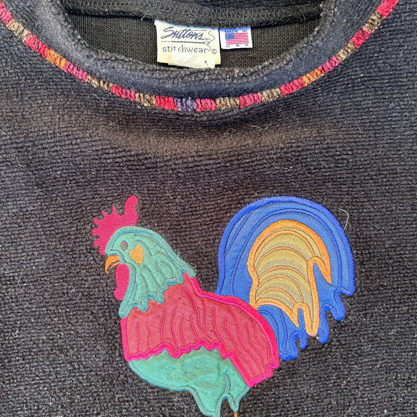 80/90’s Sutton Stitchwear Chicken Embroidered Crewneck Sweatshirt - Boxy Large - 22" x 23"