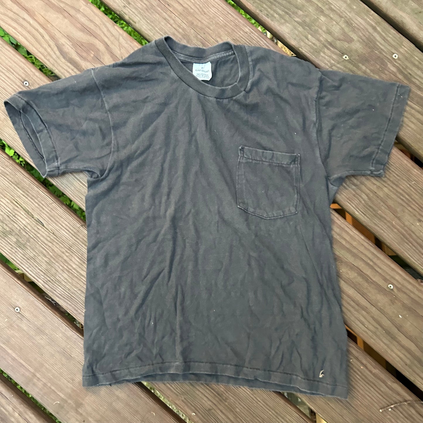 90’s Gap Sport Black Blank Pocket Tshirt - XSmall - 17” x 23”