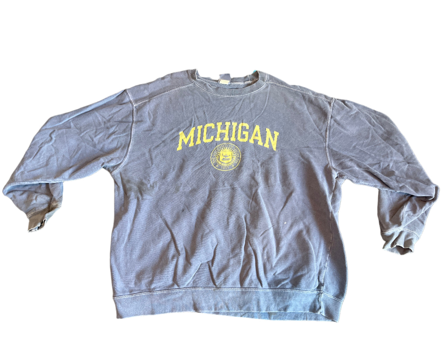 Champion Weathered Classics Michigan Wolverines University College Crewneck Sweatshirt - XLarge - 26" x 27"