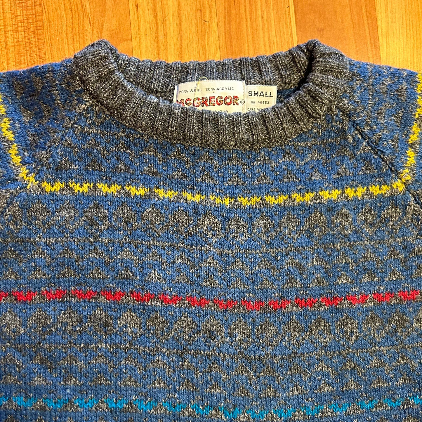 80/90’s McGregor Wool Acrylic Sweater - Small - 19” x 24”