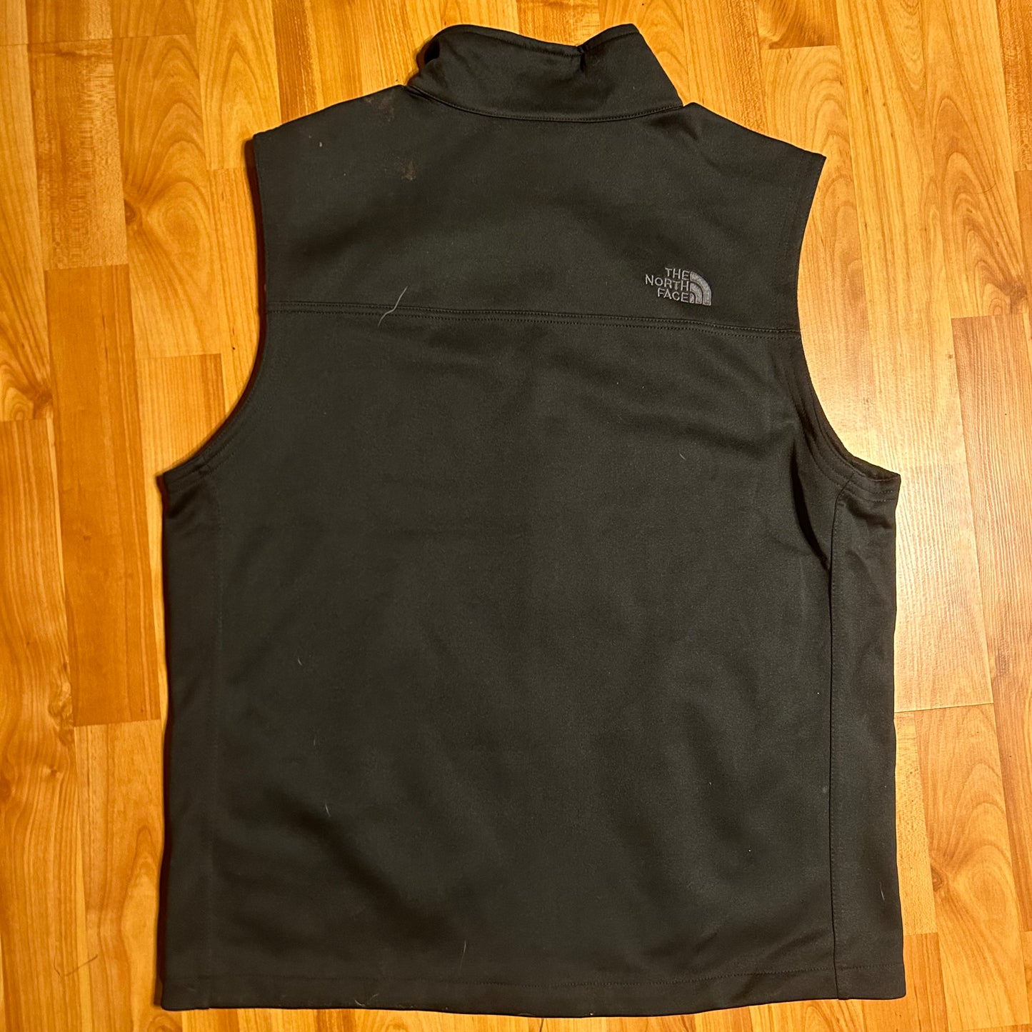 The North Face Zip Up Vest - Large - 22” x 28.5”