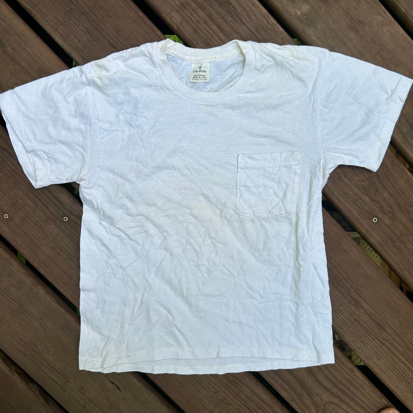 90’s Gap Sport Blank White Pocket Tshirt - XSmall - 17” x 23”