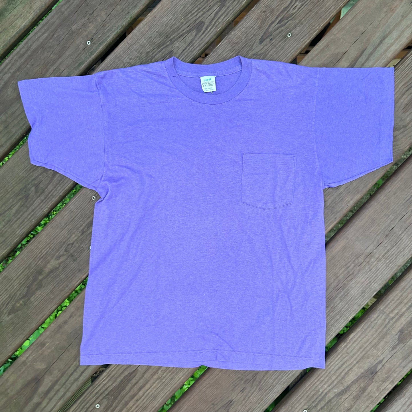 80/90’s Blank Purple Pocket Tshirt - Small - 19” x 25”