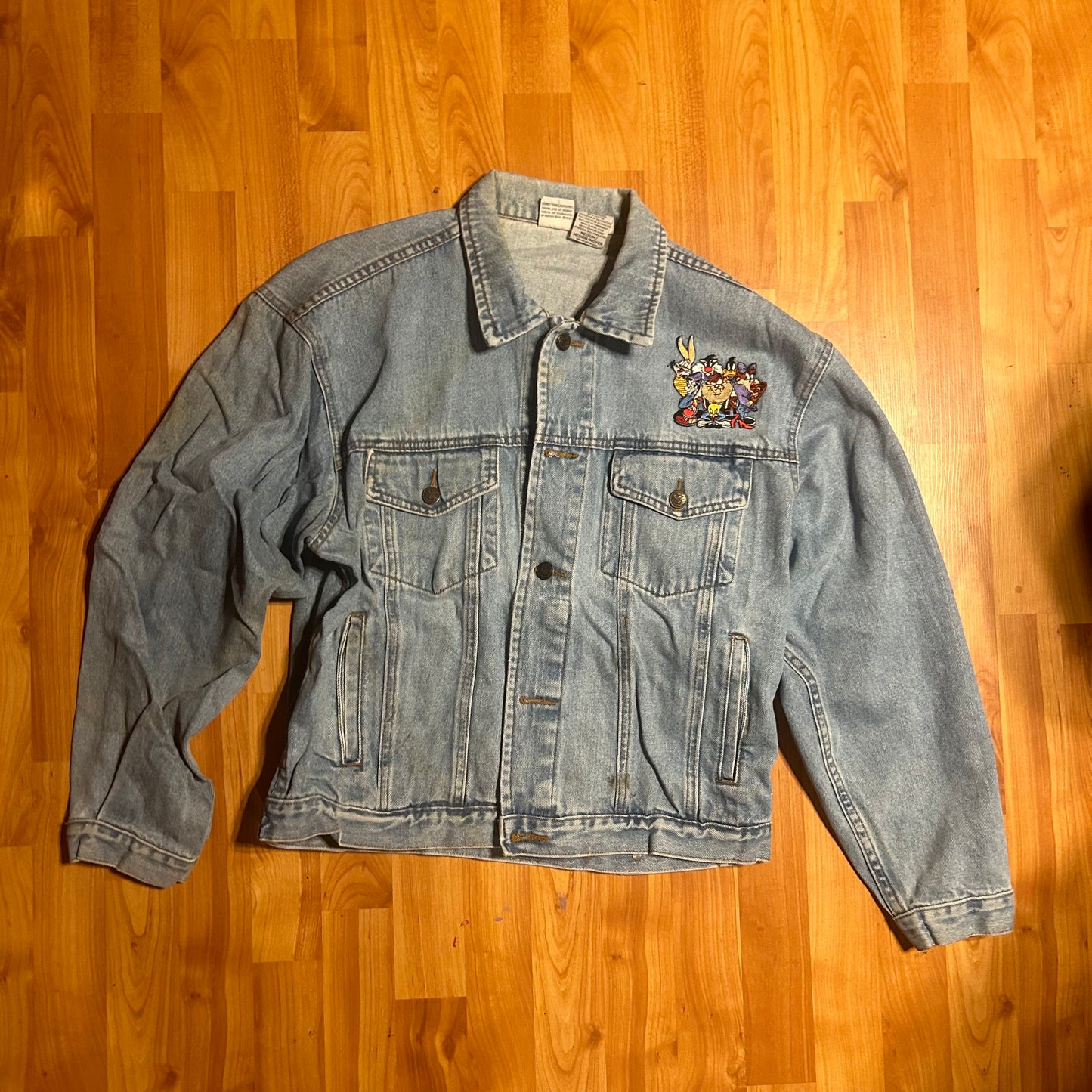 90's Looney Tunes Denim Button Up Jean Jacket - Large - 22” x 23”