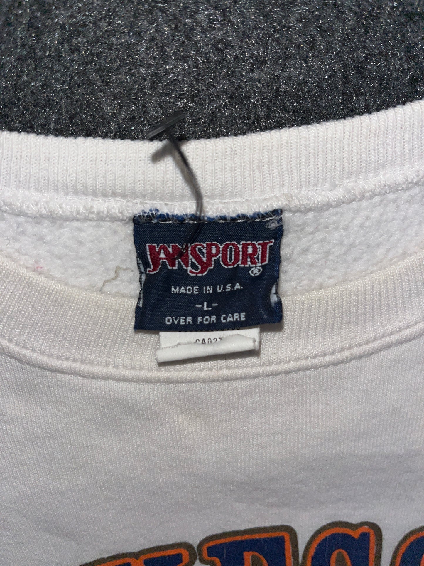 90's Jansport Tennessee White Crewneck Sweatshirt - Large - 22" x 23"