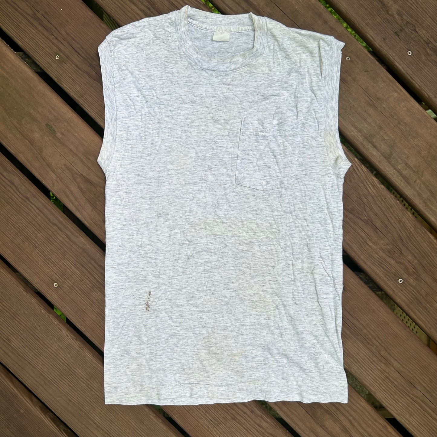 80/90’s Grey Blank Pocket Tank Top Shirt - Small - 18” x 28.5”