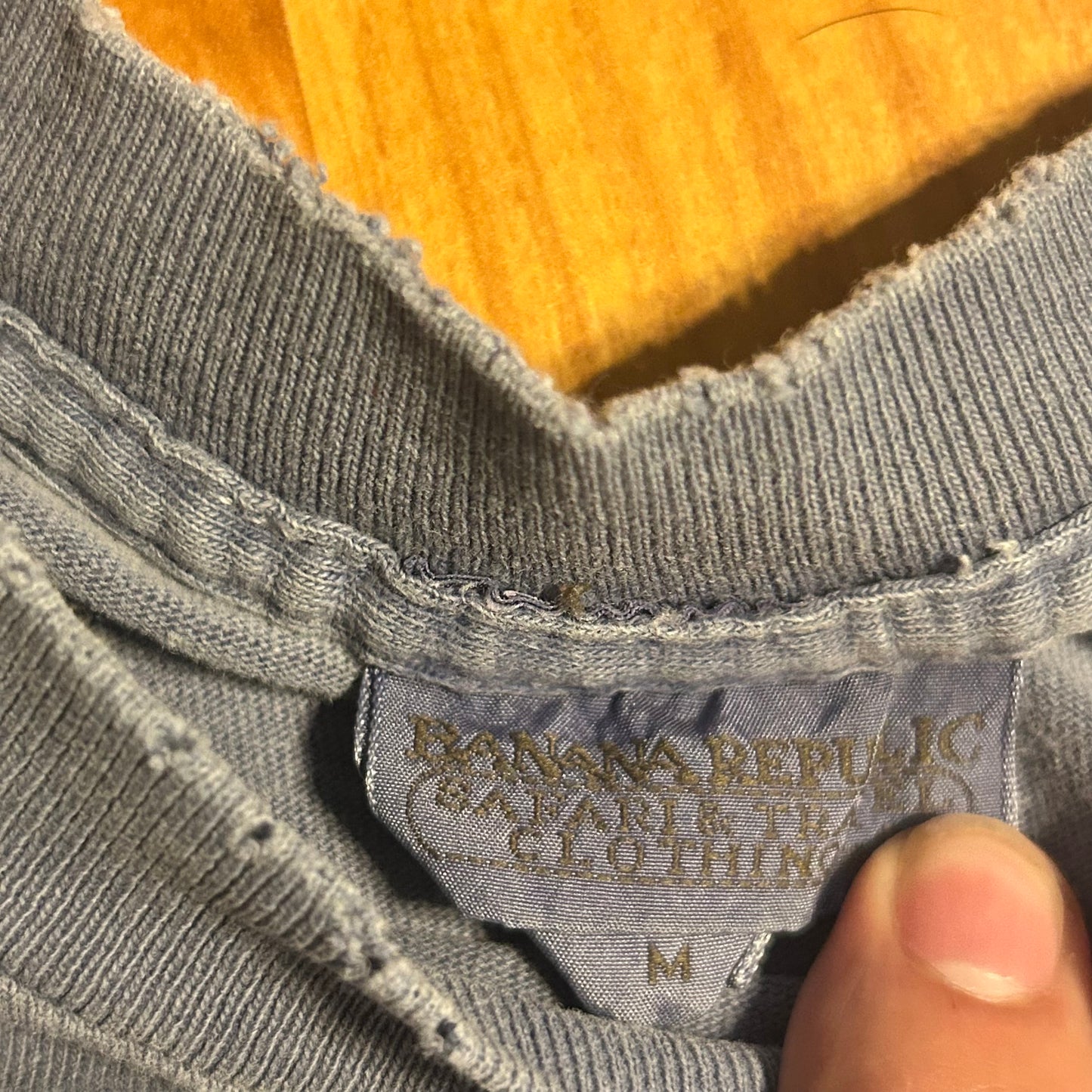 90’s Banana Republic Single Stitch Distressed Blank Faded Light Blue Pocket Tshirt - Large - 23” x 28”