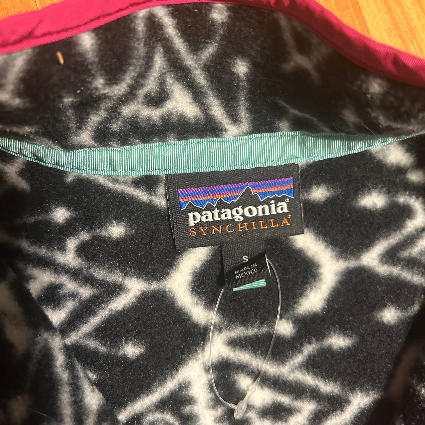 Patagonia Phartagonia Synchilla Quarter Button Up Fleece - Medium - 20” x 24”