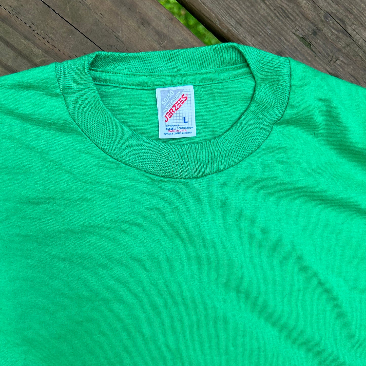 90’s Jerzees Green Blank Tshirt - Medium - 20” x 31”