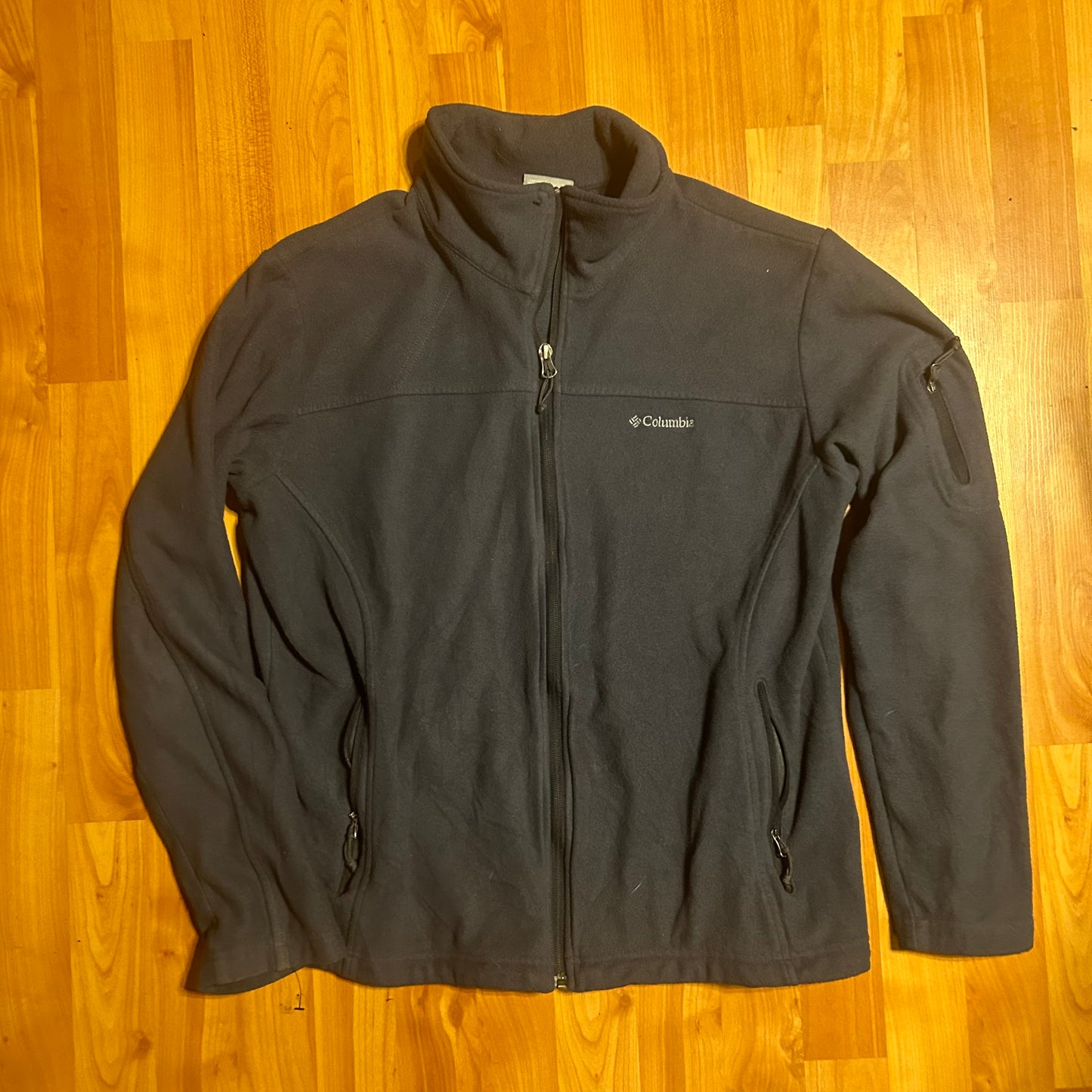 Columbia Grey Fleece ZIp Up Jacket - Medium - 20” x 25”