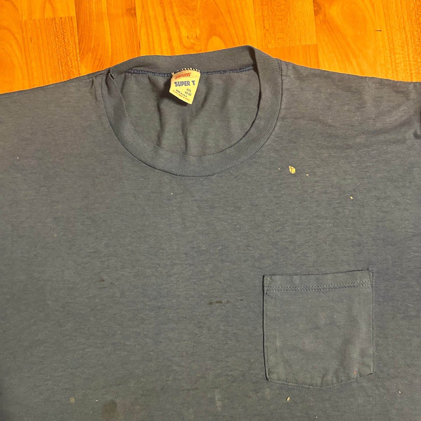 90’s Jerzees Super T Single Stitch Blank Distressed Painter Royal Blue Pocket Tshirt - XLarge - 25” x 29”