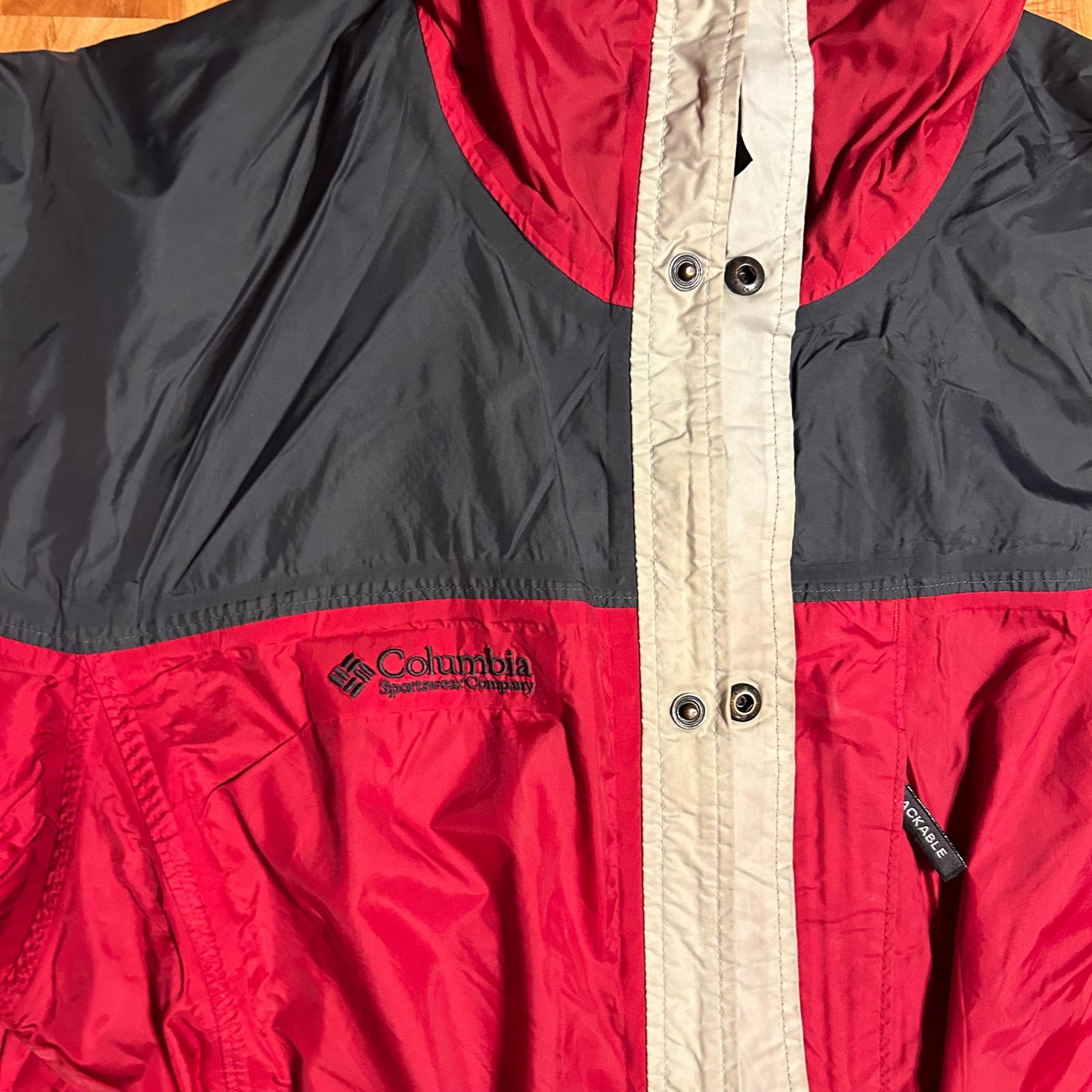 Columbia Rain Jacket Windbreaker Coat - Medium - 20” x 27”