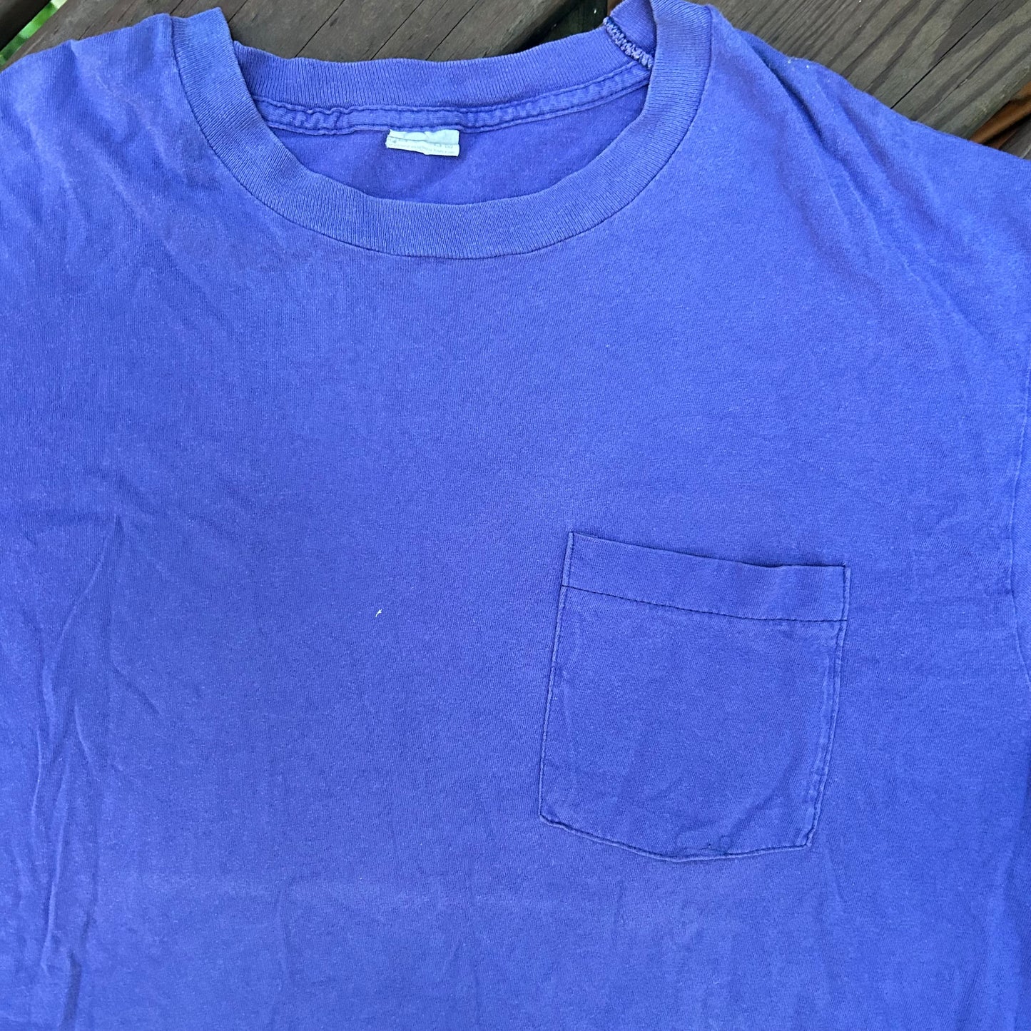 90’s FOTL Purple Blank Pocket Tshirt - Large - 22” x 30”