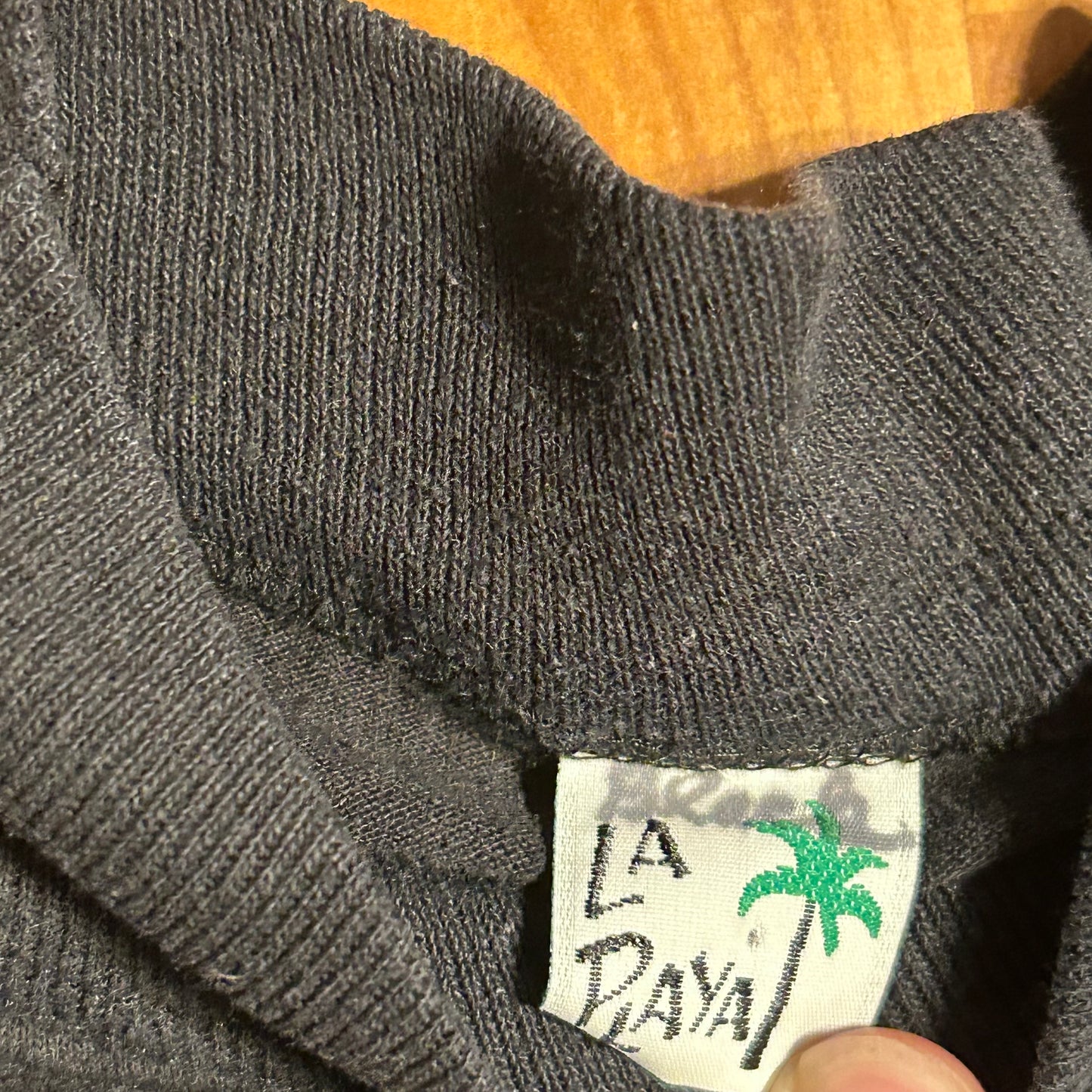 80/90’s(?) La Playa Mock Neck Black Boxy Cropped Blank Tshirt - Small - 18” x 21”