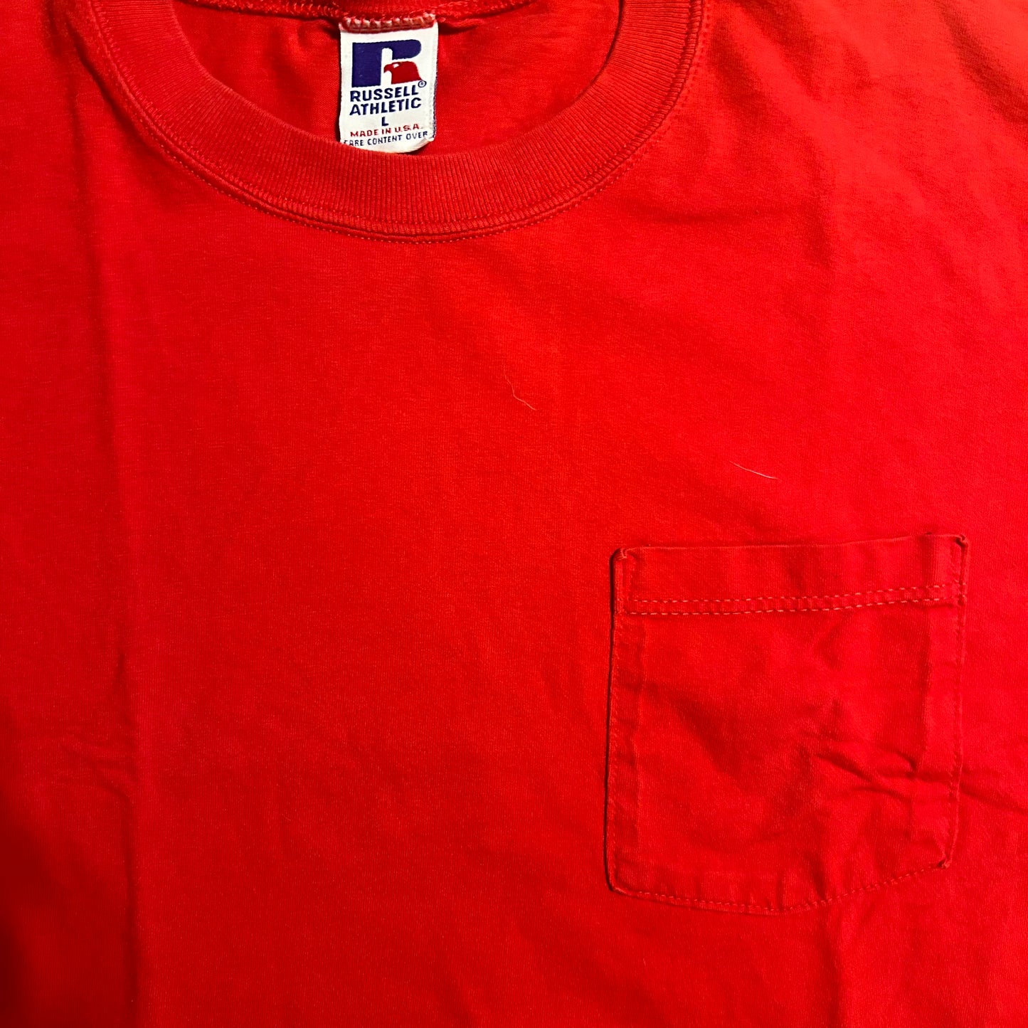 90’s Russell Athletic Red Blank Pocket Tshirt - Large - 23” x 29”