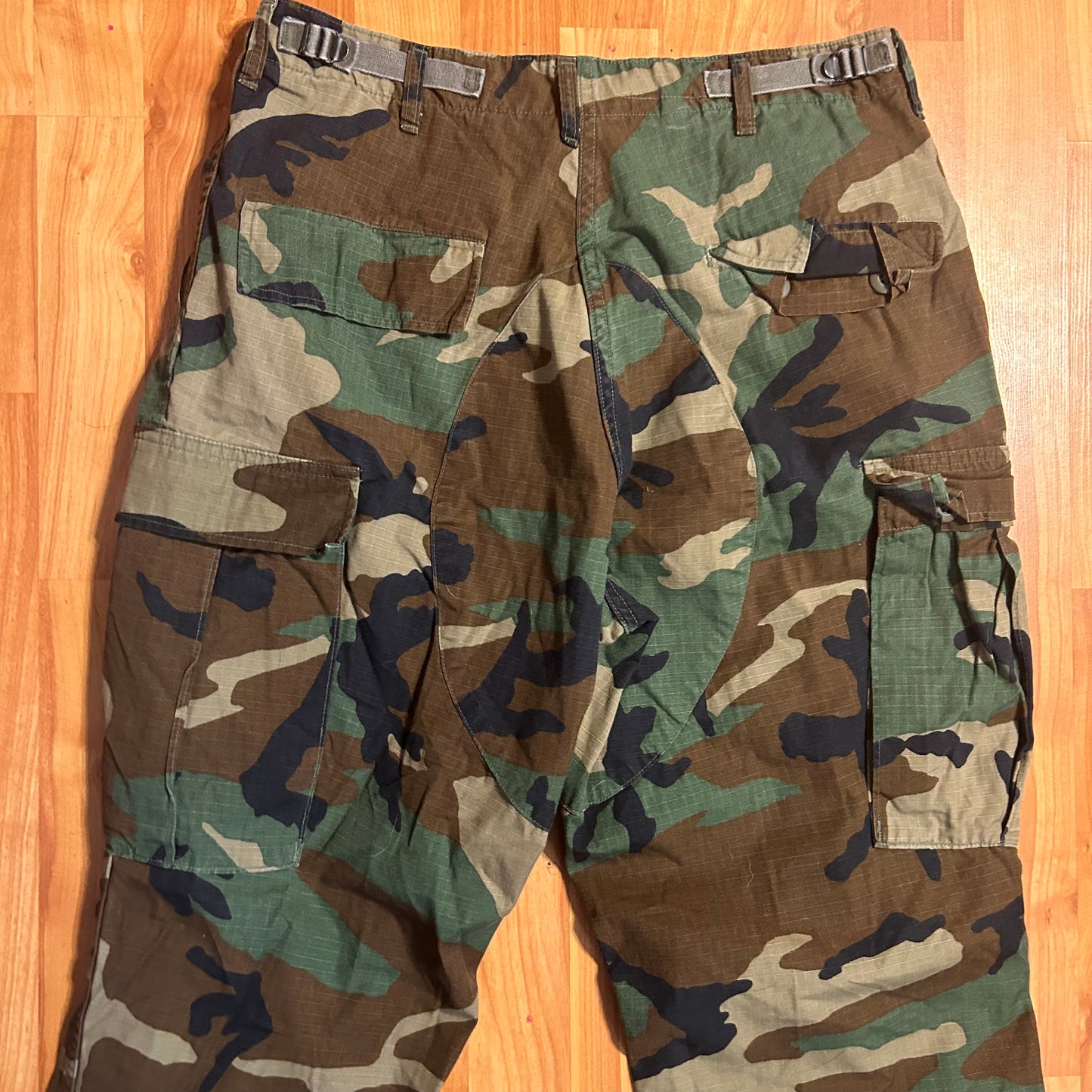 80’s Woodland Camo Hot Weather Cargo Trousers Camouflage Combat Cotton Pants - Adjustable Medium Long - 31-35” x 33”