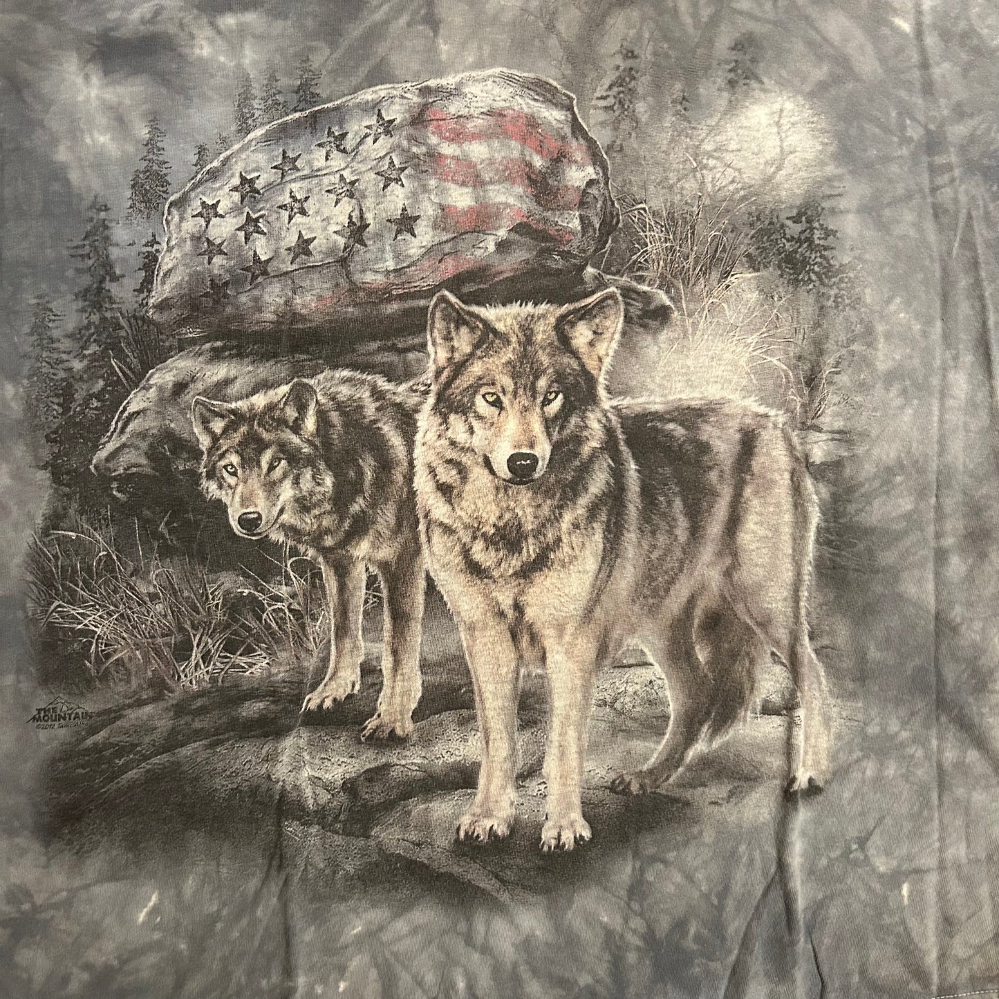 Gildan Wolf America Tie Dye Tshirt - XLarge - 25” x 28”