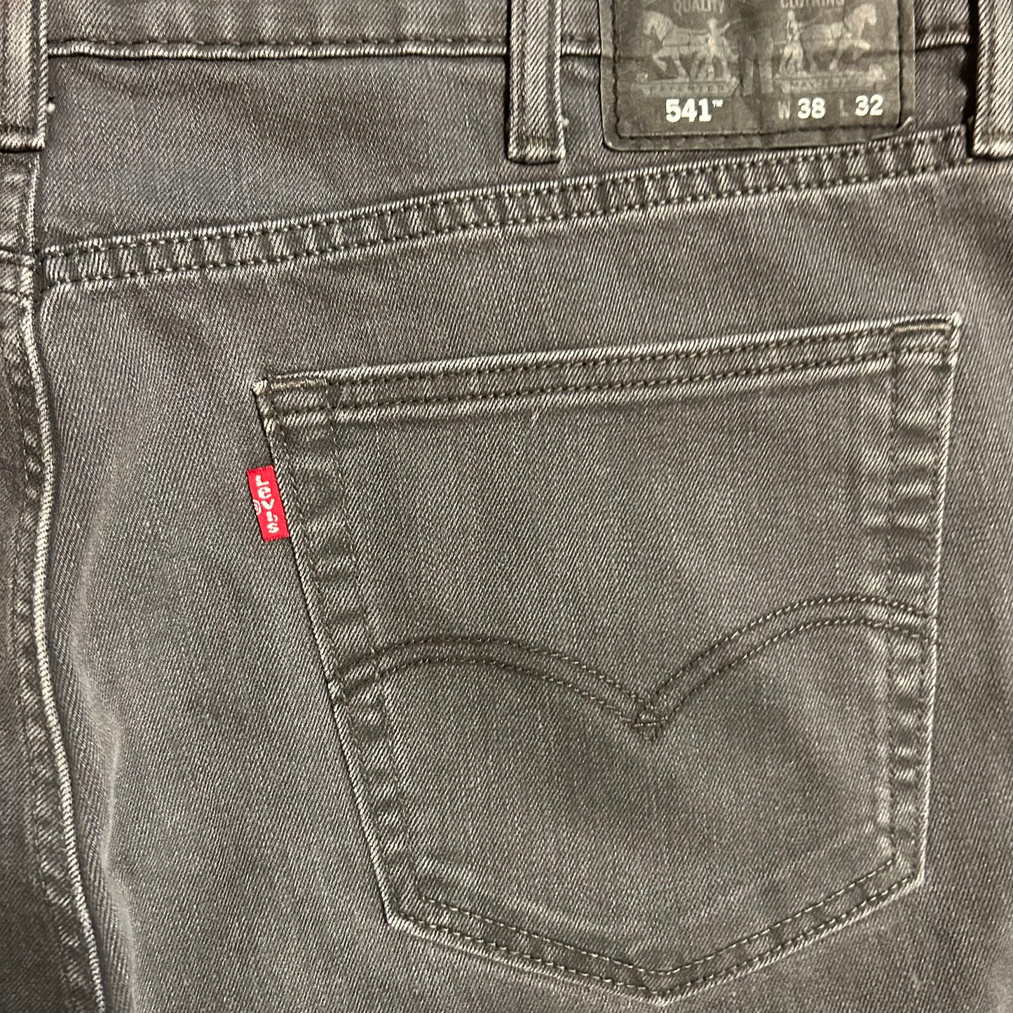 Levi 541 Black Dark Denim Jeans - 38” x 30”