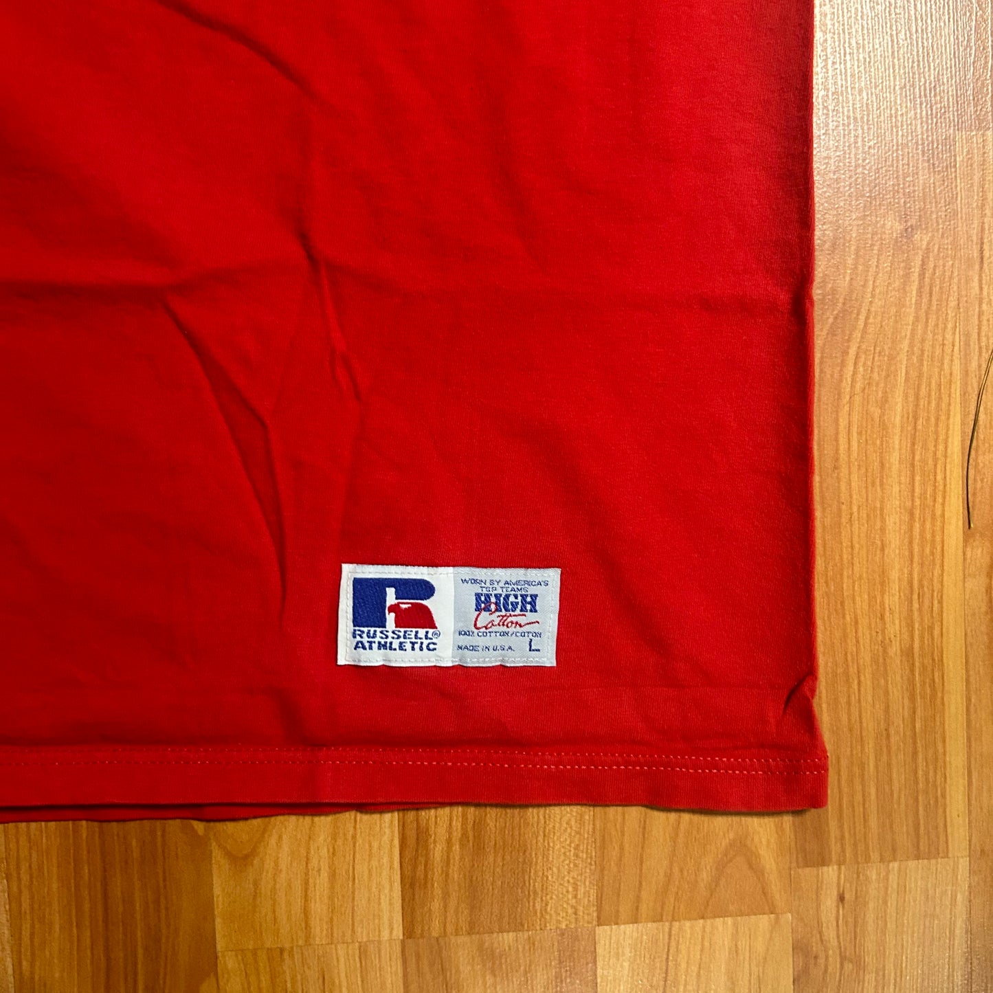 90’s Russell Athletic Red Blank Pocket Tshirt - Large - 23” x 29”