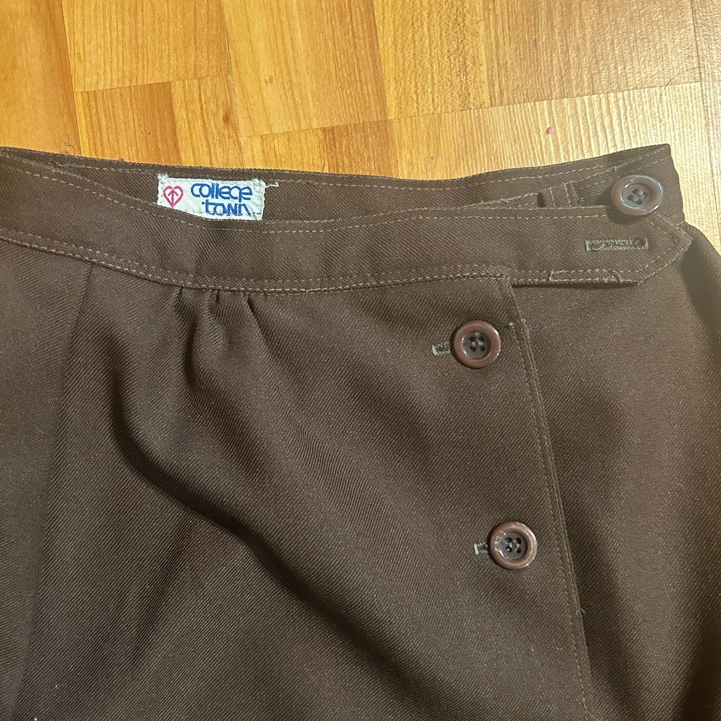 80’s College Town Button Brown Skirt - 21” x 28”