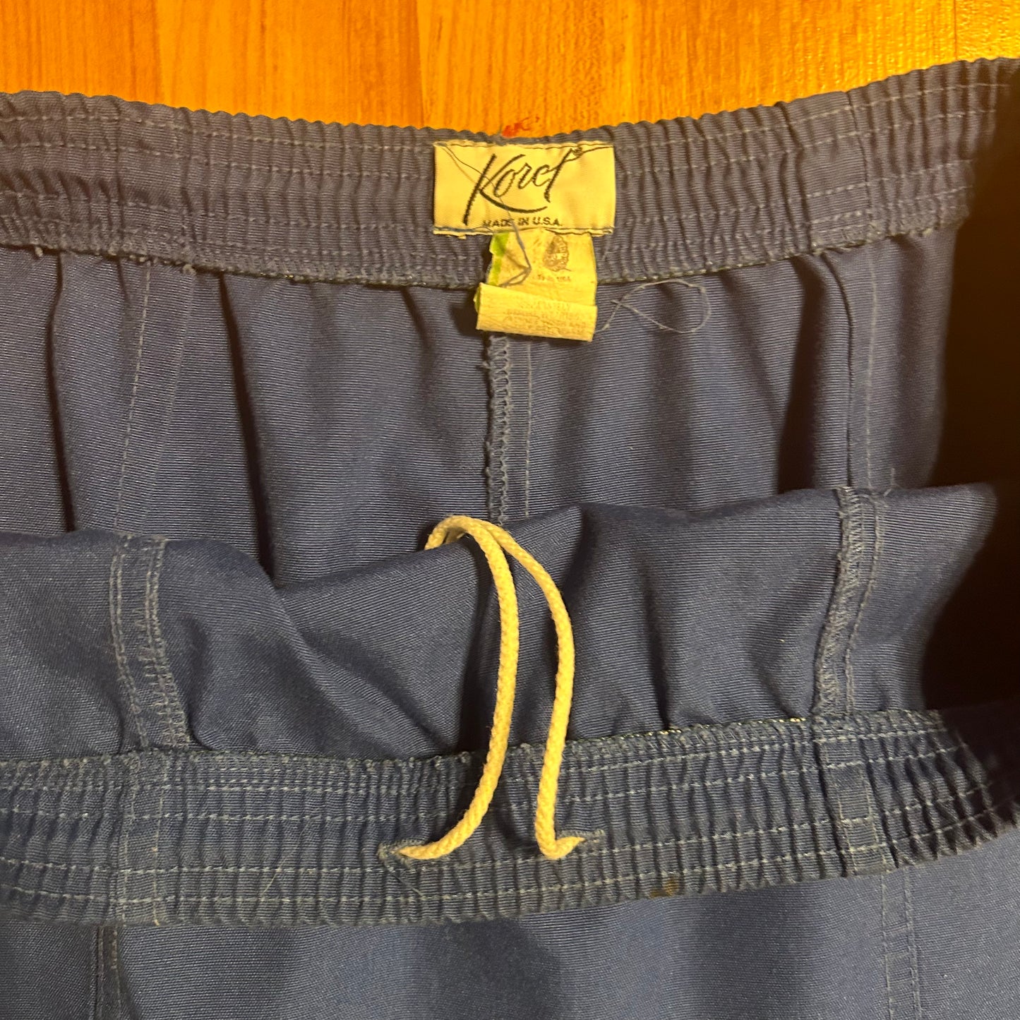 80/90’s Koret Blue Skirt - 32” x 24.5”