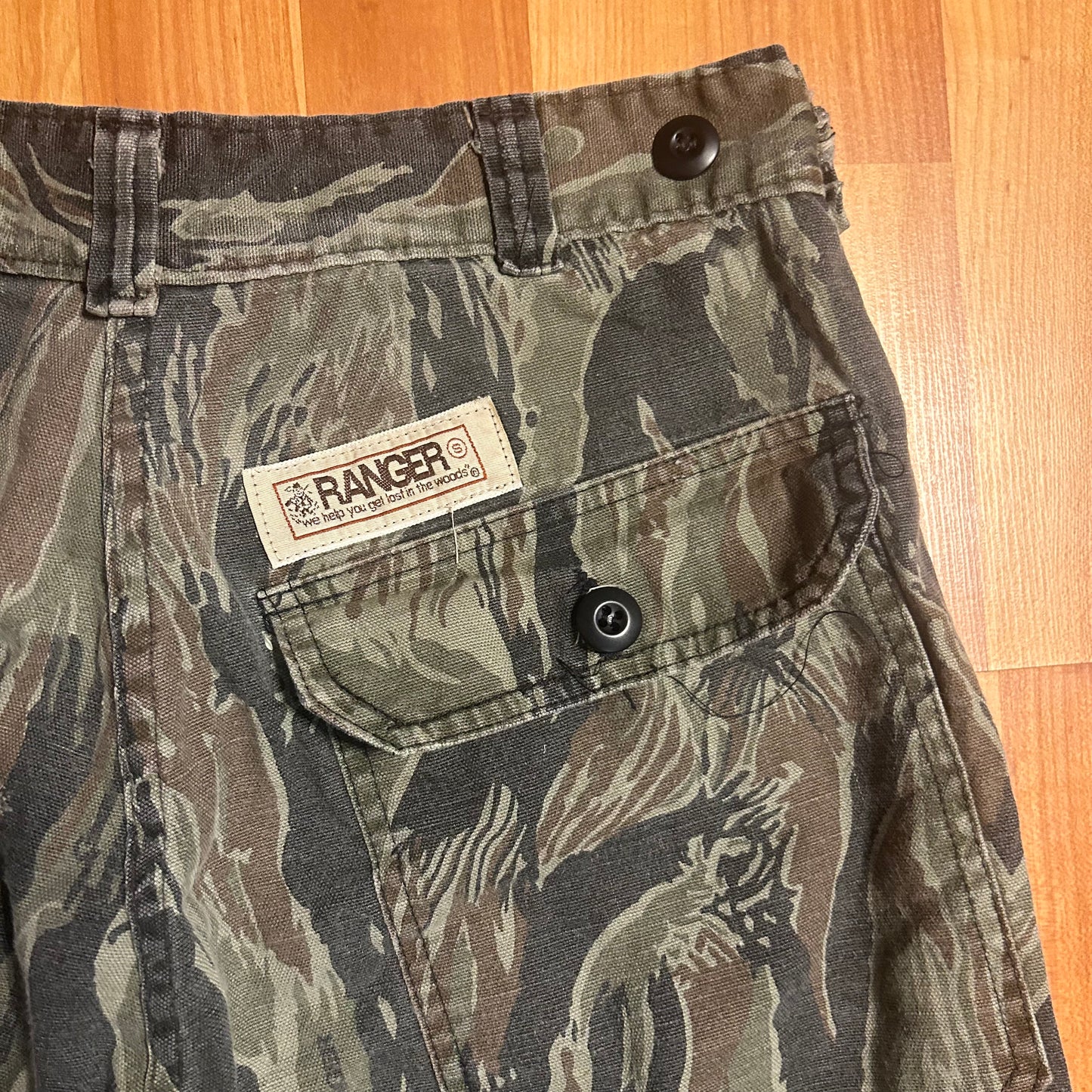 80’s Ranger Camouflage Camo Cargo Pants - Adjustable Small - 29”-31” x 24”