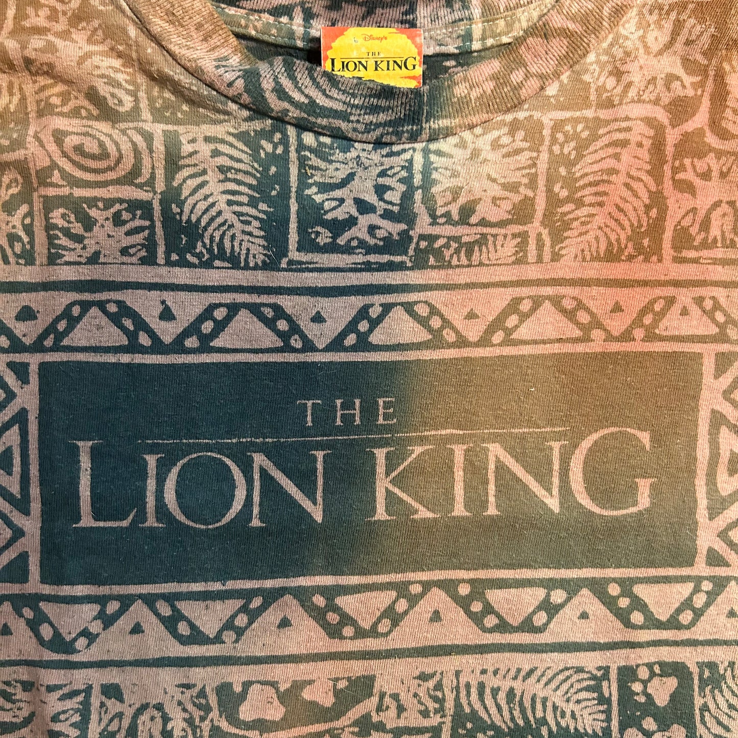 90’s Disney The Lion King AOP Tshirt - Medium - 19.5” x 26”