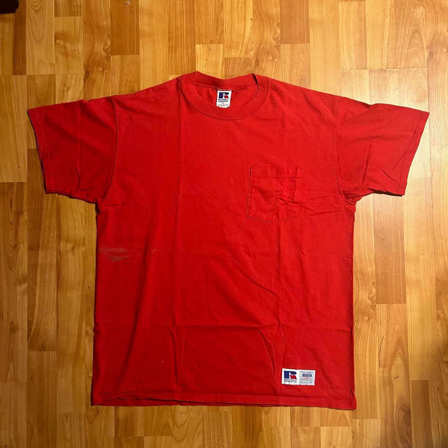 90’s Russell Athletic Red Blank Pocket Tshirt - Large - 23” x 29”