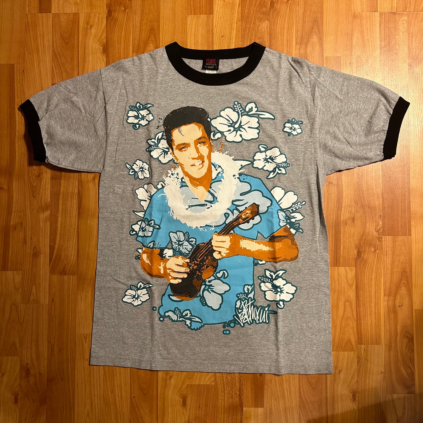 Elvis Presley Steady Hawaiian Ringer Tshirt - Medium - 21” x 30”