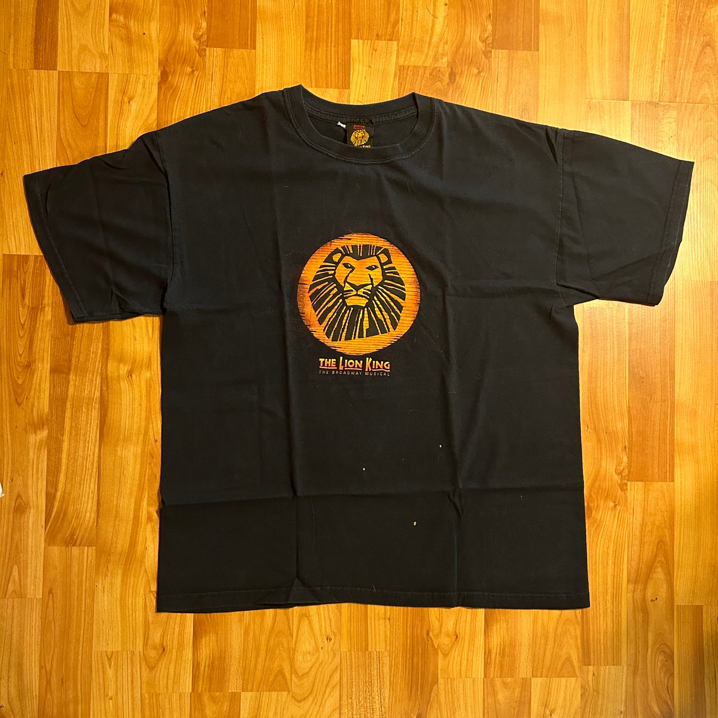 Disney Presents The Lion King The Broadway Musical Tshirt - Large - 22” x 27”