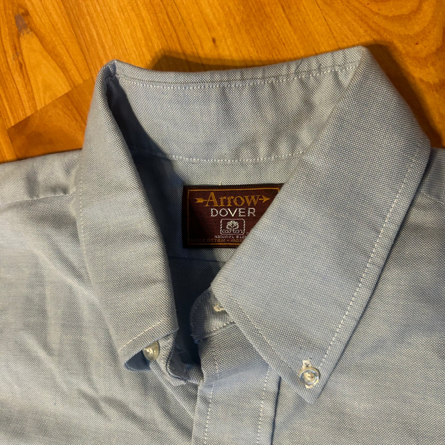 Arrow Dover Light Blue Button Down Formal Collared Shirt - Large - 22” x 30”