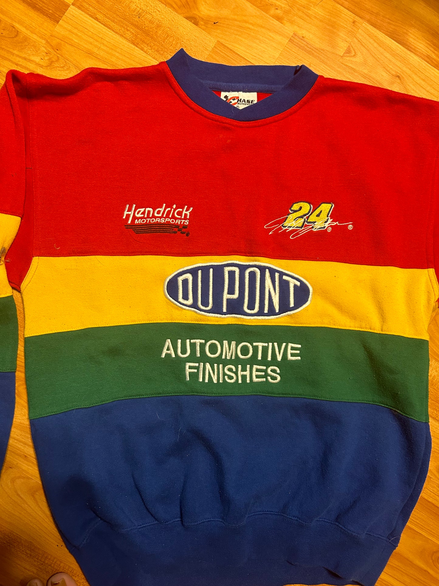 Jeff Gordon Dupont Crewneck Sweatshirt - Medium - 20” x 26”