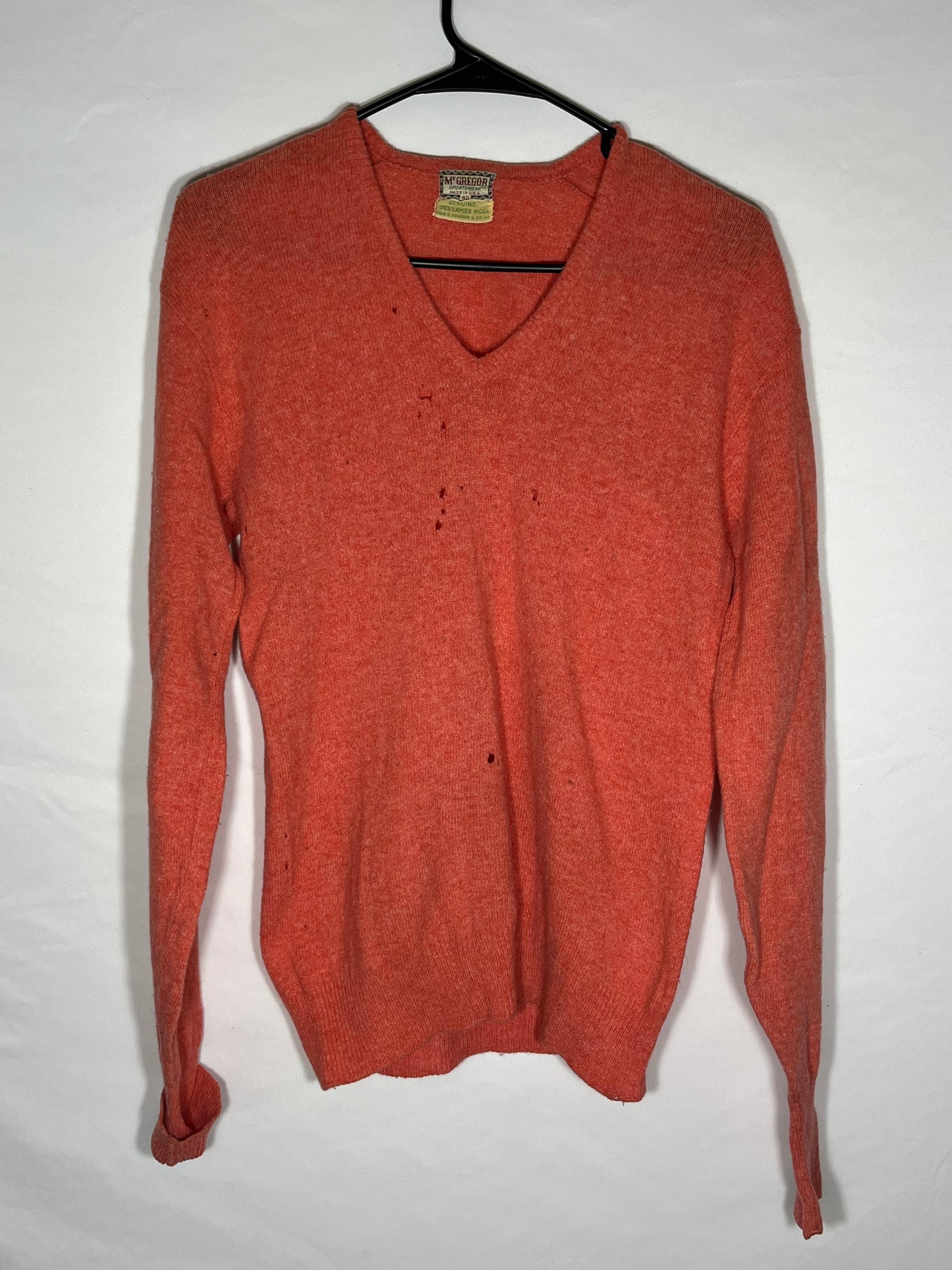 40's McGregor Lambs Wool Vneck Sweater - Small - 18” x 26”