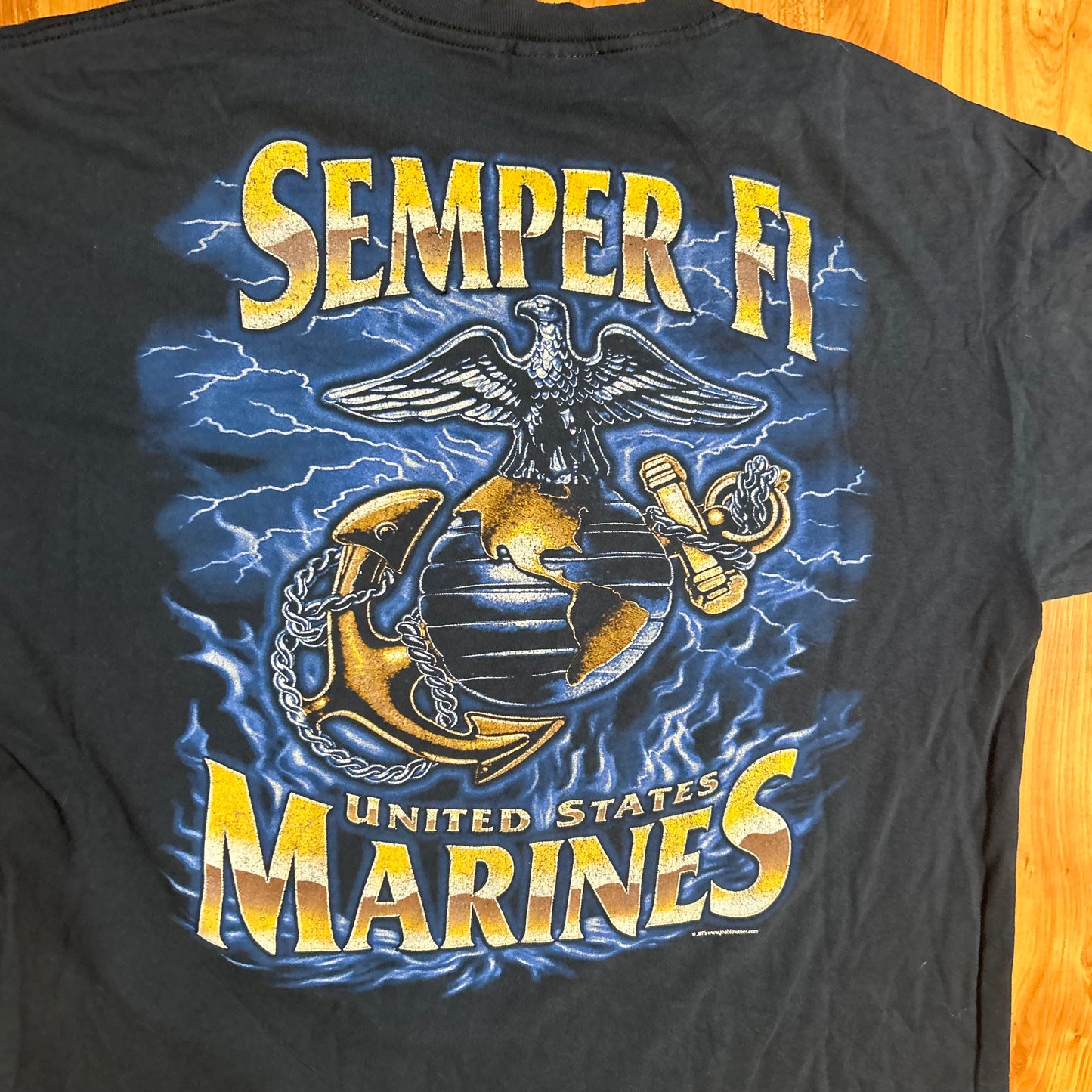 Gildan Distresed Marines Semper Fi Navy Blue Tshirt - Medium - 21" x 27"