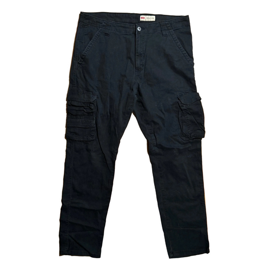 Wrangler Regular Taper Black Cargo Pants - 34" x 29"