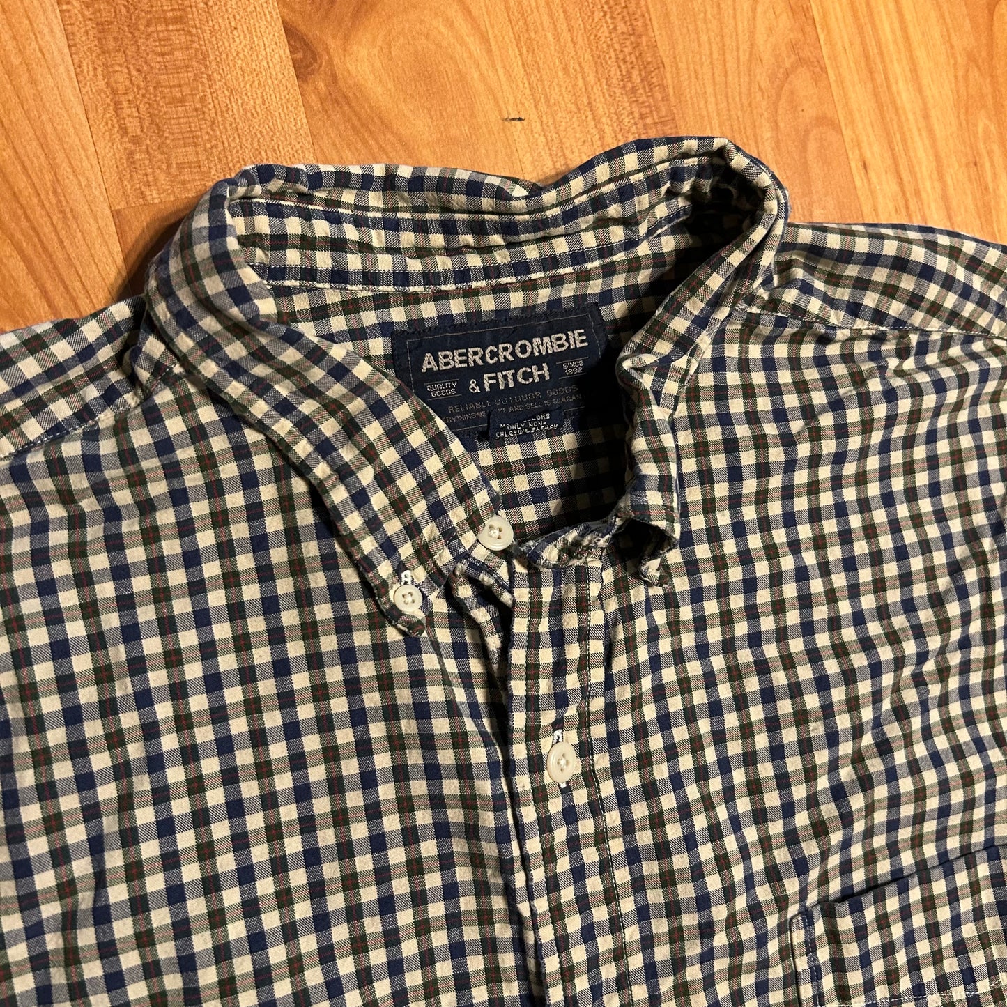 Abercrombie and Fitch Cotton Blue Green Red Cream Plaid Checkered Button Down Shirt - XLarge - 30" x 33"