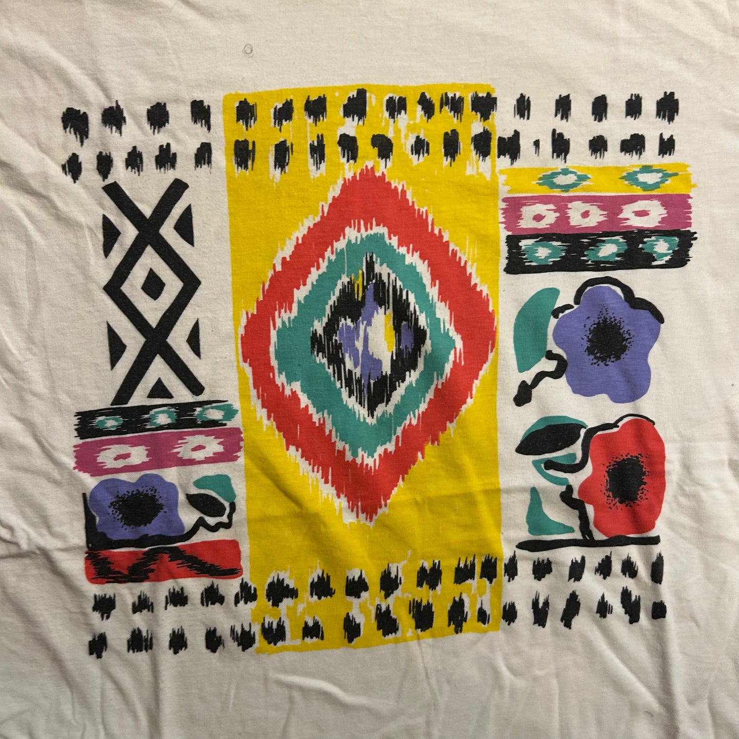 80/90's John Matthew California Flower Design White Tshirt - Medium - 21" x 31"