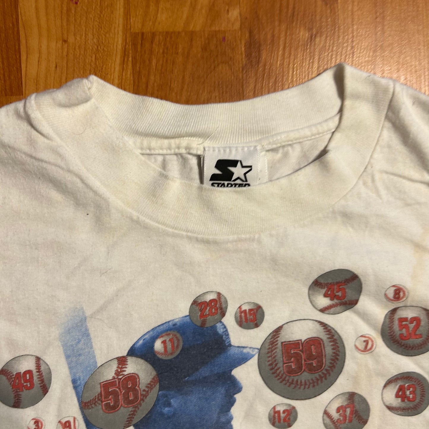 Starter Mark McGwire 62 Home Runs MLBPA White Tshirt - XLarge - 24.5" x 27.5"