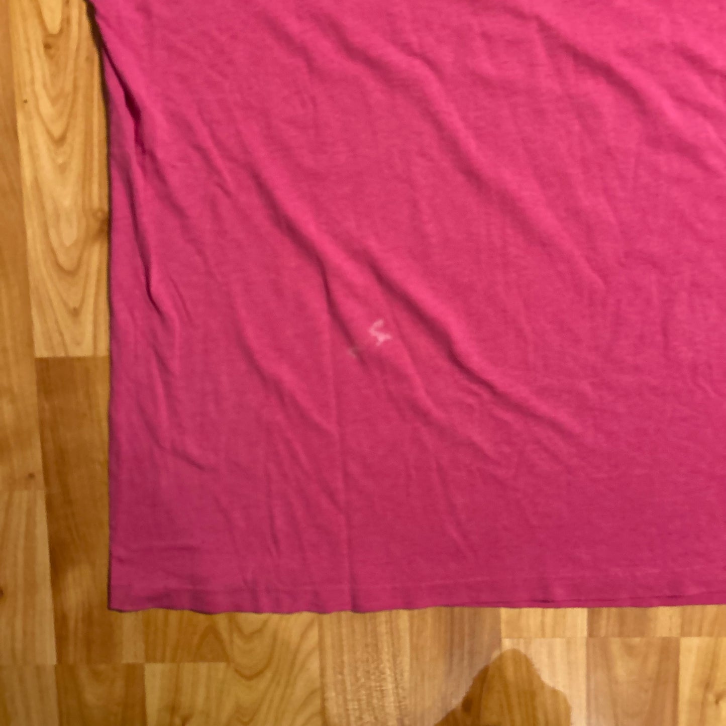 80/90's Zanzibar Beach Pink Tshirt - XLarge - 24" x 29"