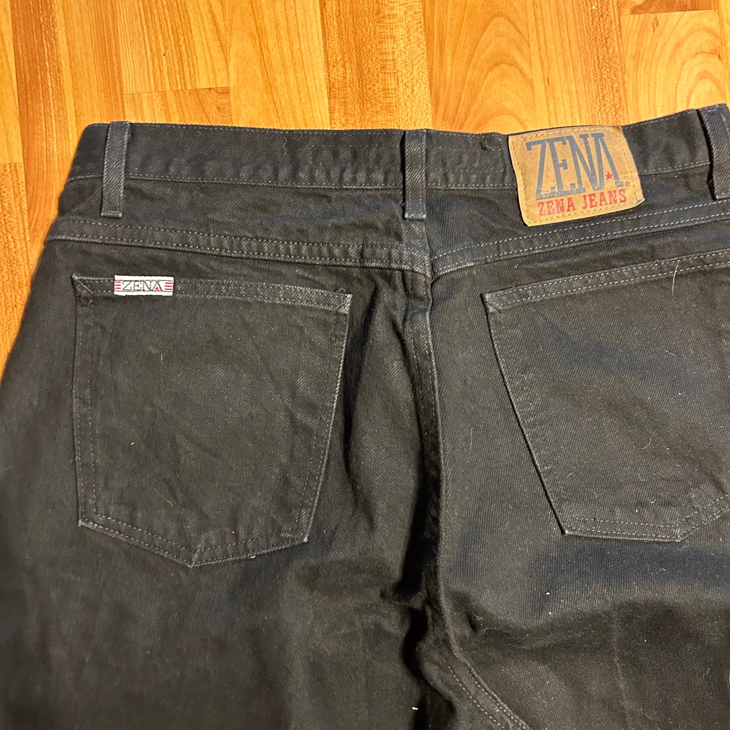 Zena Denim Jeans - Tagged 16 Missy - 32" x 31"