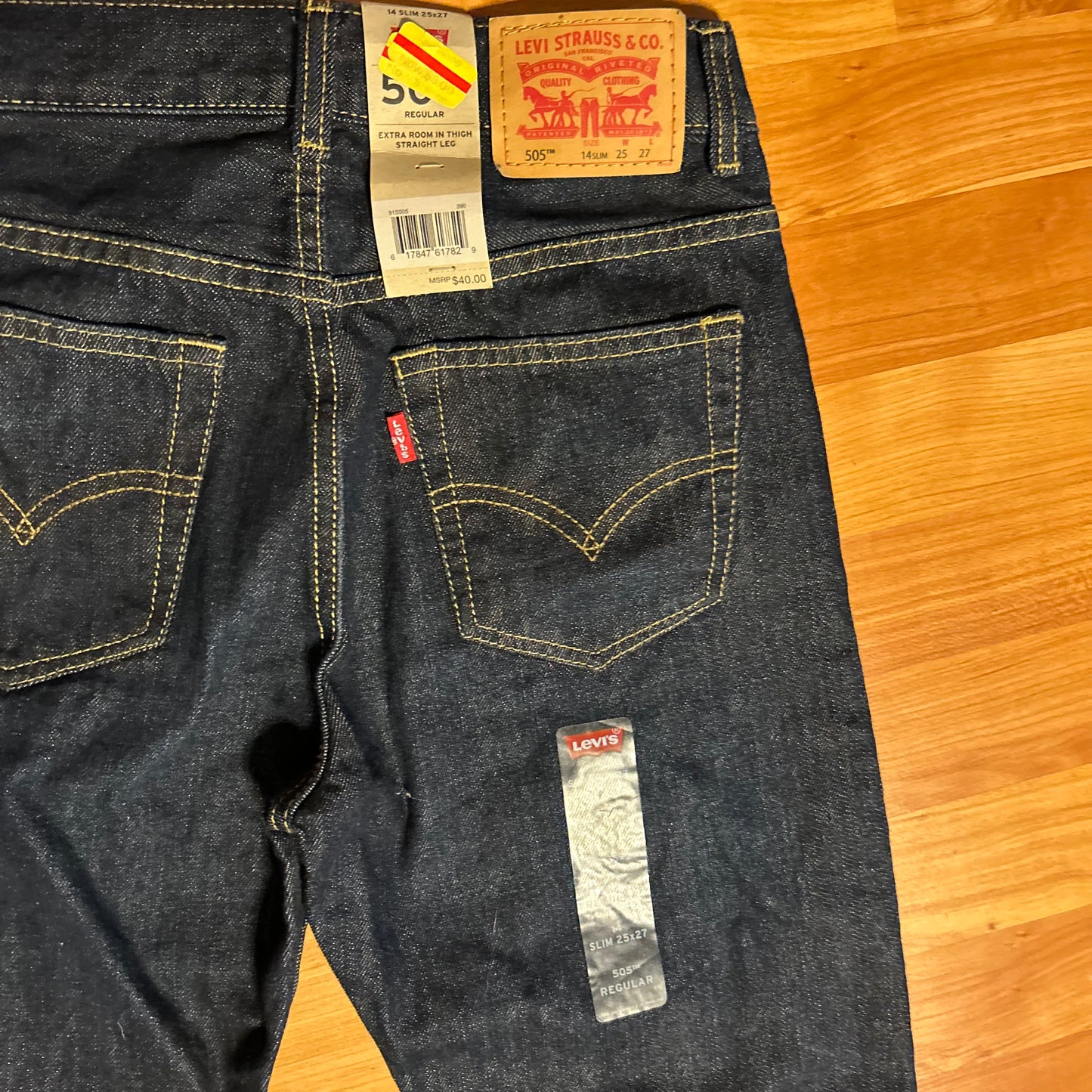 Brand New NWT DS Levi 505 Denim Jeans - Tagged 14 Slim - 26" x 27"