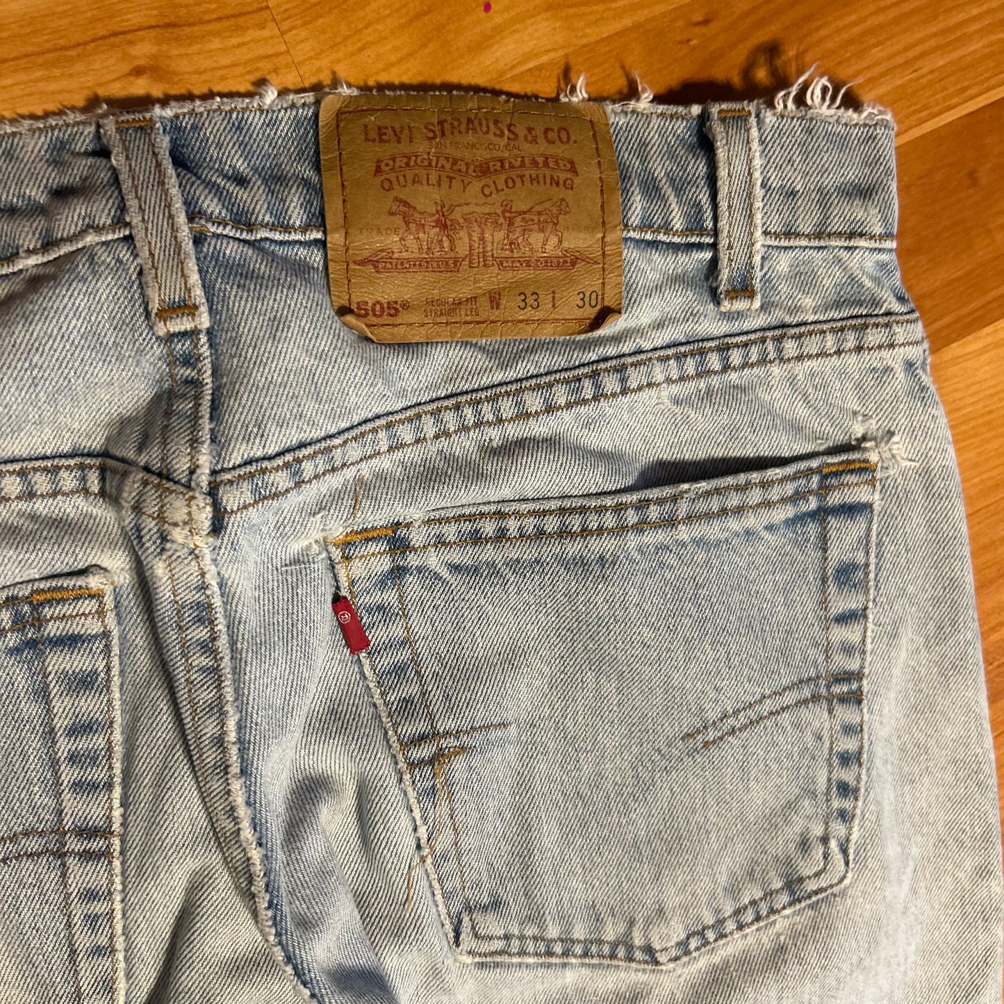 90's Levi 505 Denim Jeans - 33" x 29"