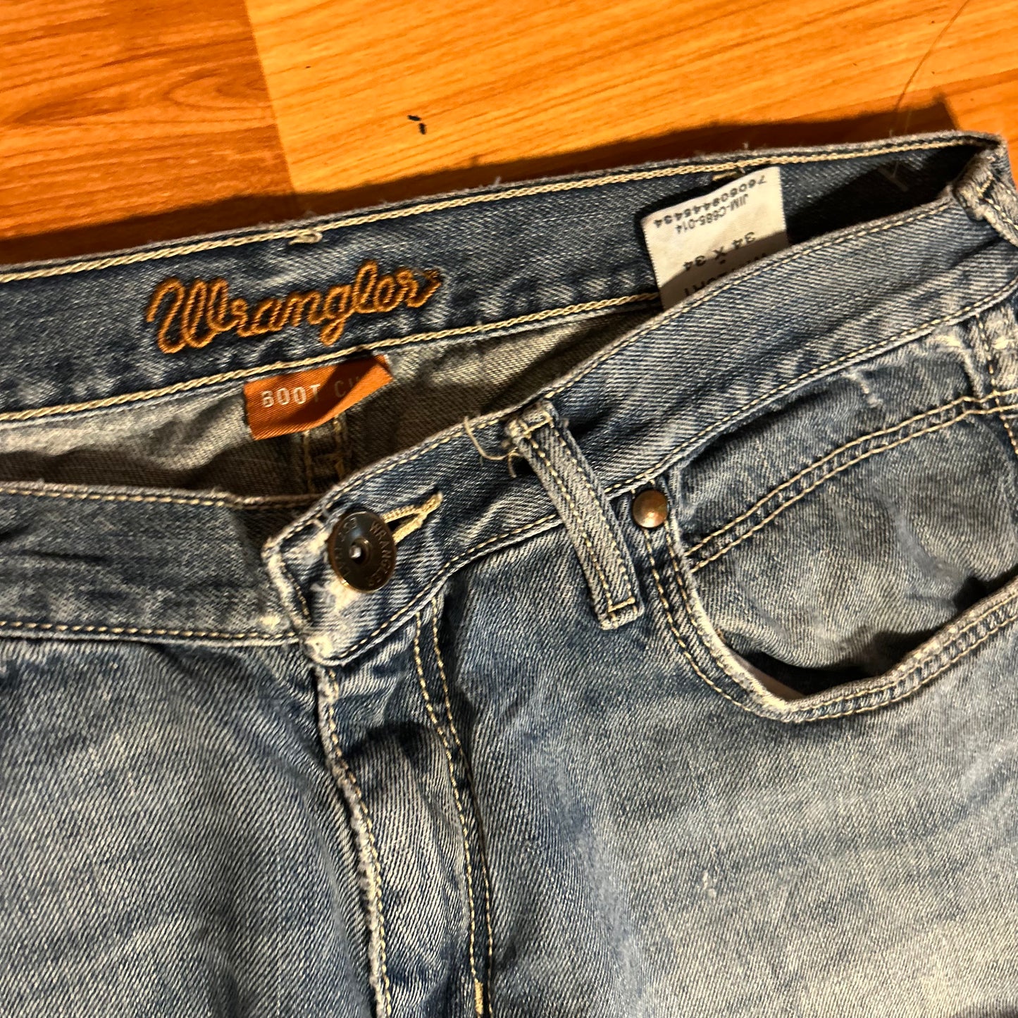 Wrangler Boot Cut Denim Jeans - 32" x 34"