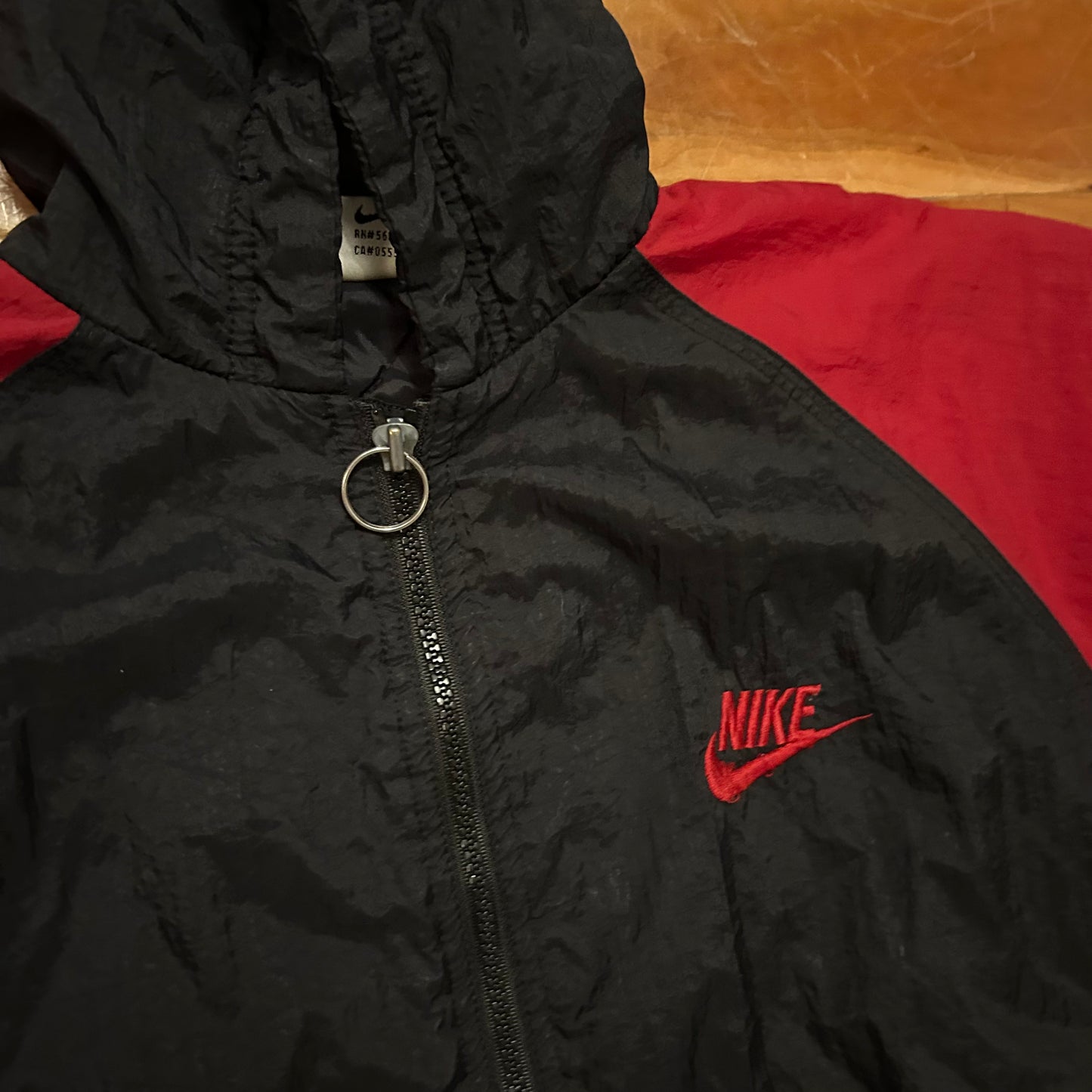 90’s Nike Red Black Hooded Zip Up Jacket - Kids - Large - 22" x 22"